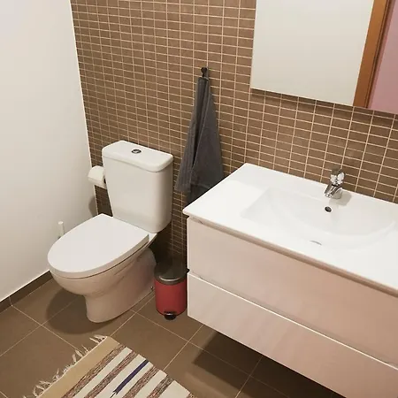 2 Bedroom Apartment By Ribeira D'Ilhas アパート *